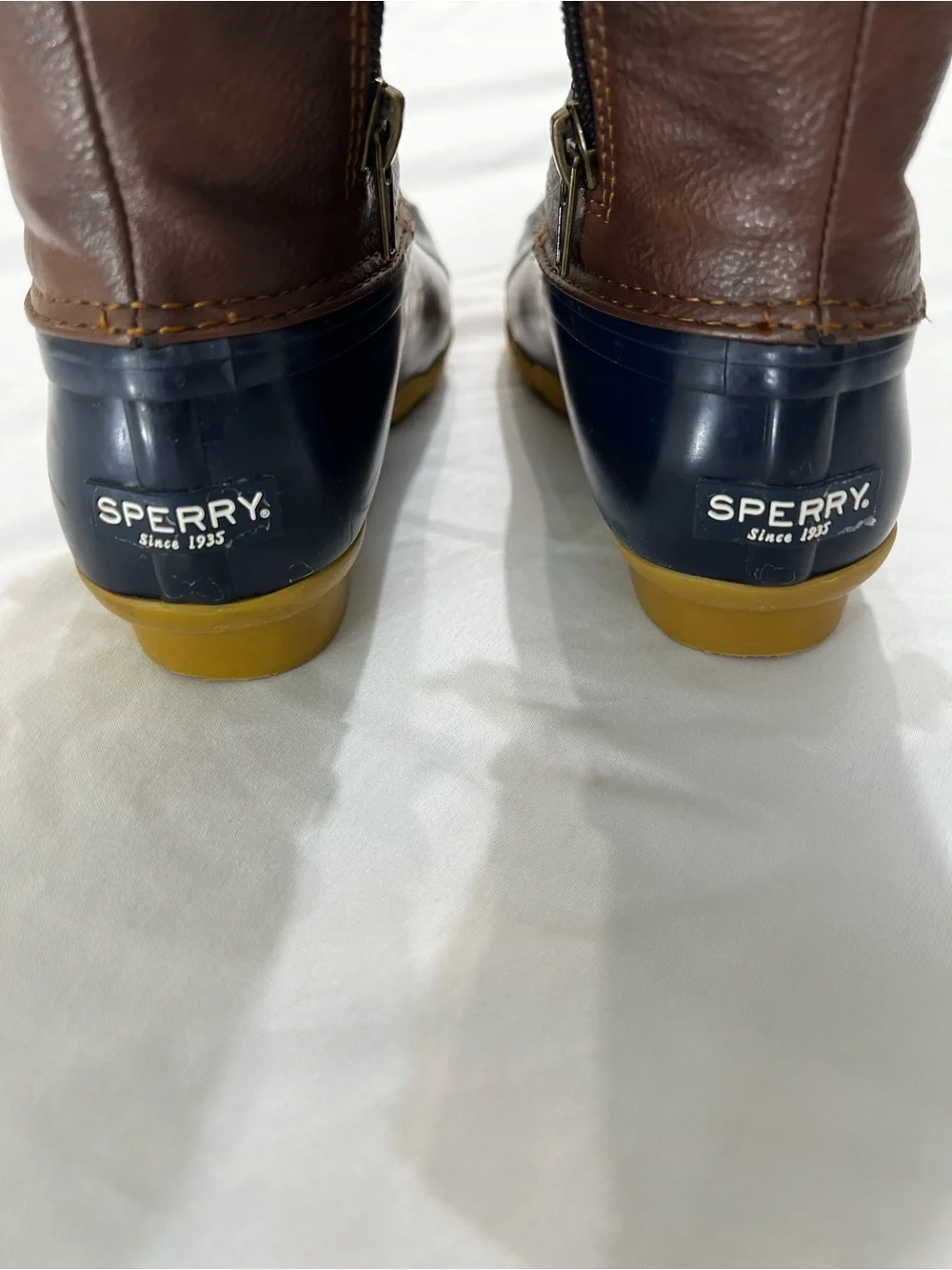 Sperry Navy and Brown Girls Waterproof Duck Boots Size 1 Minor Flaws
